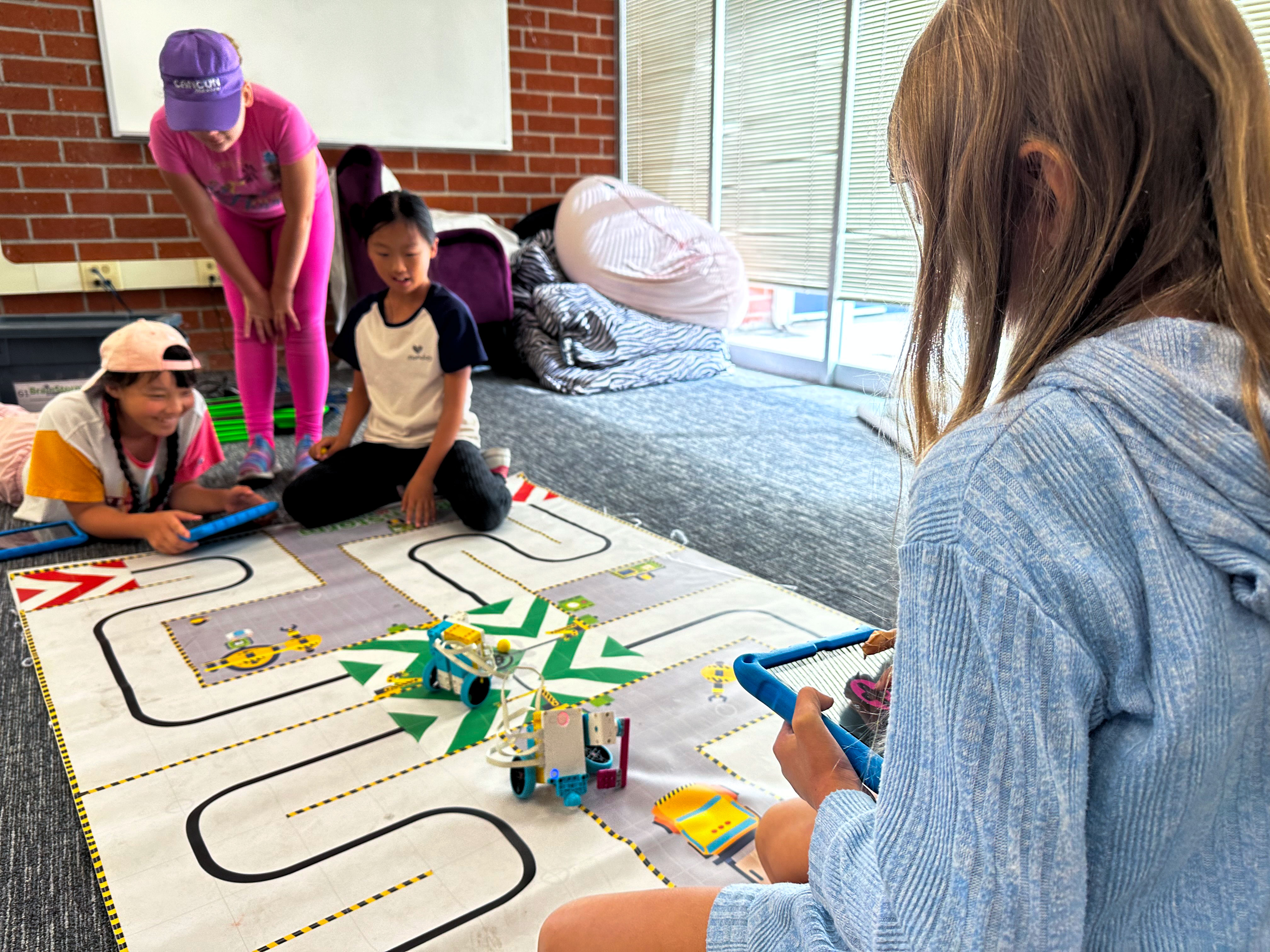 BrainStormSTEM: Robotic Explorers